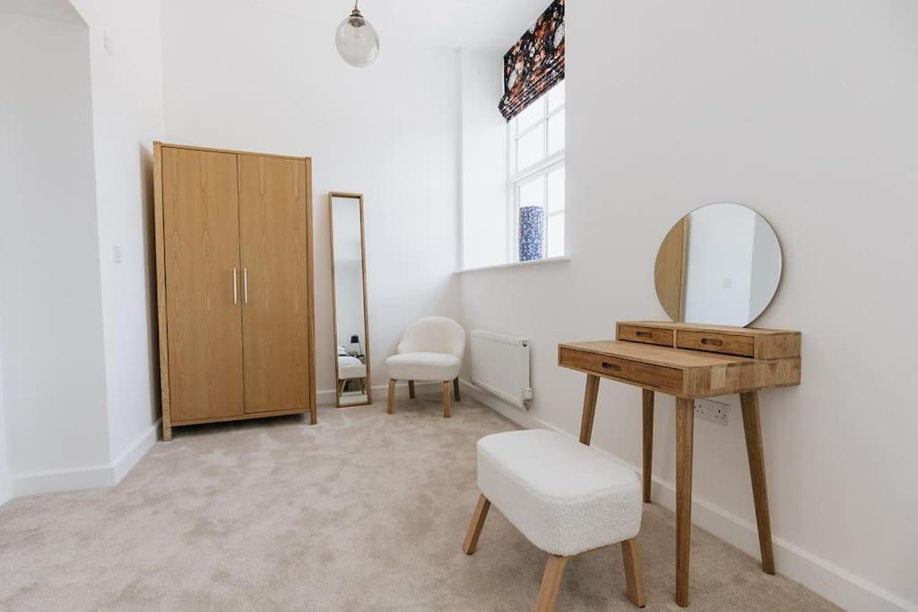Bobbin Row - Grade 2 Listed Property With A Beautiful Design With Access To Leeds Λιντς Εξωτερικό φωτογραφία