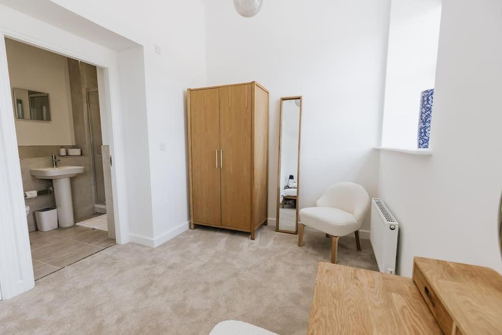 Bobbin Row - Grade 2 Listed Property With A Beautiful Design With Access To Leeds Λιντς Εξωτερικό φωτογραφία