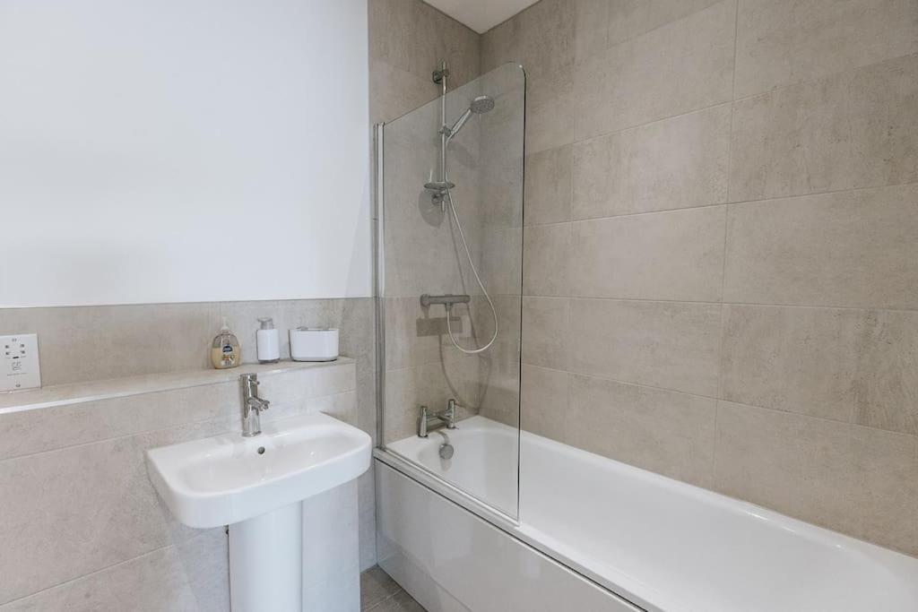 Bobbin Row - Grade 2 Listed Property With A Beautiful Design With Access To Leeds Λιντς Εξωτερικό φωτογραφία
